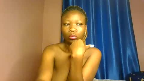 Snapshot of sexy_bellah1 chatting on June 28, 9:59 am bellah online show from June 28, 9:59 am
