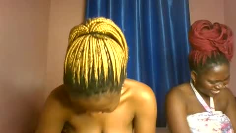 Snapshot of sexy_bellah1 chatting on July 16, 9:10 pm bellah online show from July 16, 9:10 pm