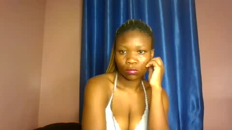 Snapshot of sexy_bellah1 chatting on July 22, 8:55 pm bellah online show from July 22, 8:55 pm