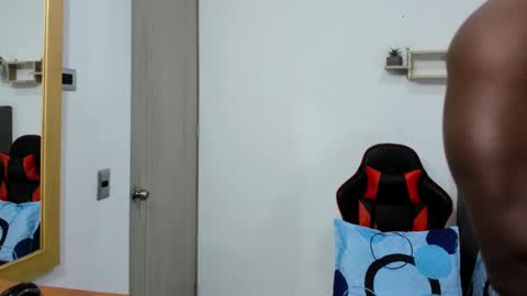 sexy blackman online show from February 20, 12:47 pm