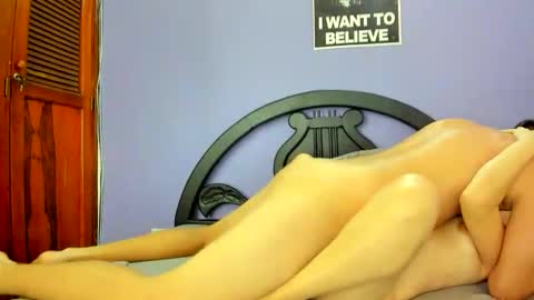 Snapshot of sexy_blondes_ chatting on January 31, 8:18 pm sexy_blondes_ online show from January 31, 8:18 pm