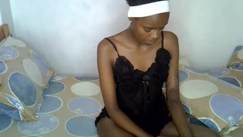 sexy_charliee online show from February 1, 1:31 pm