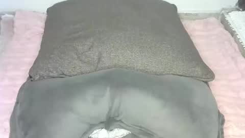 sexy_chocolate001 online show from April 11, 10:25 pm