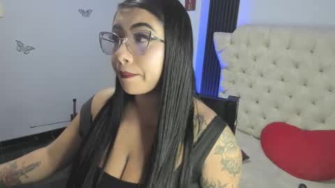  C R I S T A L  online show from September 21, 2:02 am