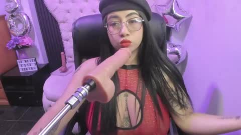  C R I S T A L  online show from May 13, 8:38 pm