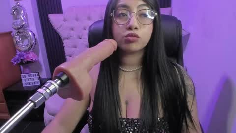  C R I S T A L  online show from May 16, 7:34 pm