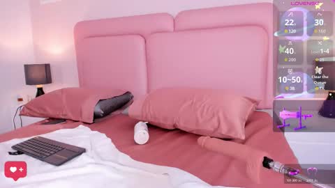 sexy_curlylady online show from February 6, 5:01 am