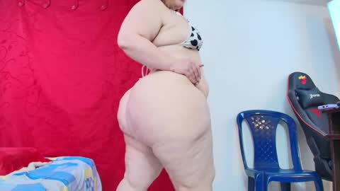 karla           instagram  online show from September 22, 3:36 pm