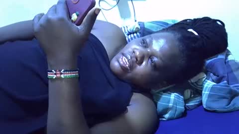 Snapshot of sexy_ebony254 chatting on October 11, 7:56 pm sexy_ebony254 online show from October 11, 7:56 pm