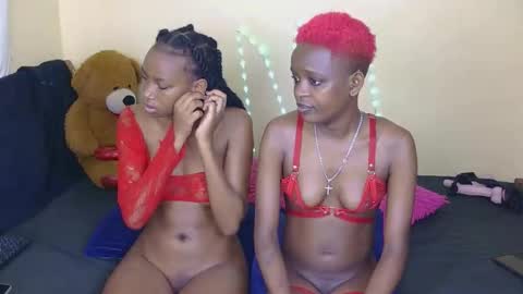 Snapshot of sexy_galfie01 chatting on November 14, 6:56 am sexy_galfie01 online show from November 14, 6:56 am