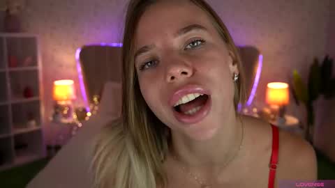 Snapshot of sexy_ira chatting on September 11, 6:35 am Ira online show from September 11, 6:35 am