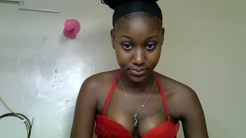 Snapshot of sexy_jade8 chatting on June 24, 12:48 pm sexy_jade8 online show from June 24, 12:48 pm