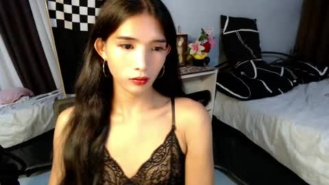 sexy_jasmine222 online show from July 9, 3:54 am