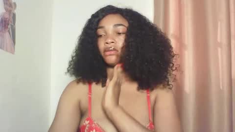 Snapshot of sexy_kitty881 chatting on September 26, 8:07 am Sexy kitty881 online show from September 26, 8:07 am