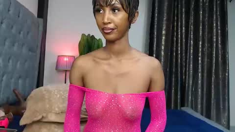 larisa online show from December 16, 10:31 am