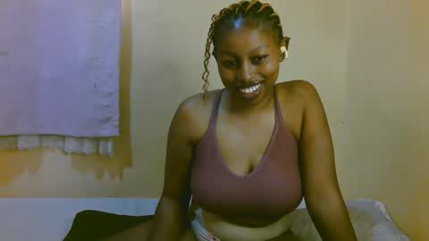 sexy_latasha online show from May 15, 7:59 am