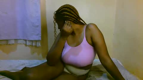 sexy_latasha online show from May 24, 8:52 am