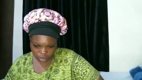 Loloh online show from January 17, 8:01 pm