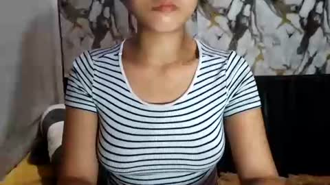 Snapshot of sexy_maisiexoxo chatting on June 26, 10:03 pm Maisie online show from June 26, 10:03 pm