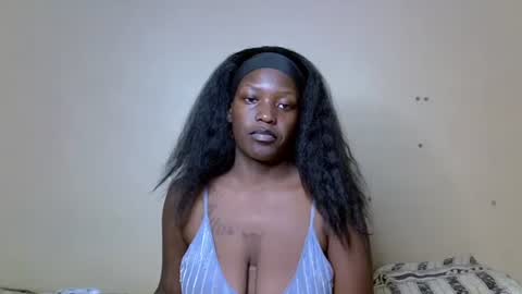 Snapshot of sexy_mel004 chatting on October 10, 8:35 am sexxy mel004 online show from October 10, 8:35 am
