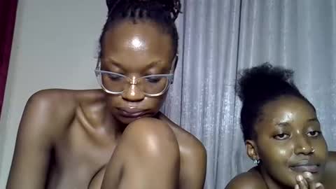 sexy_melanin8 online show from February 11, 1:10 am