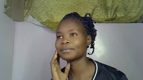 Molyne online show from March 1, 11:23 am