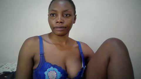 sexy_muna2 online show from May 10, 1:05 pm