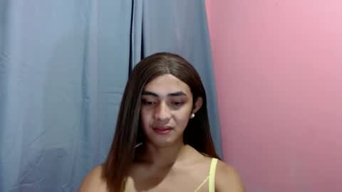 Snapshot of sexy_naughtyjasminxxx chatting on February 12, 2:10 pm Jasmin online show from February 12, 2:10 pm