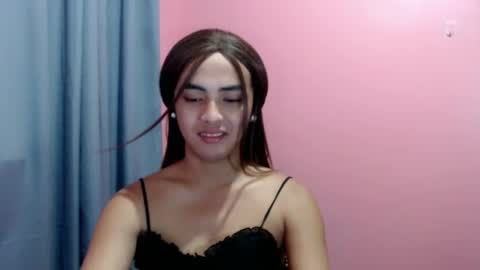 Snapshot of sexy_naughtyjasminxxx chatting on February 16, 3:37 am Jasmin online show from February 16, 3:37 am