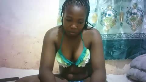 Snapshot of sexy_sandrah chatting on May 12, 6:32 am sexy_sandrah online show from May 12, 6:32 am