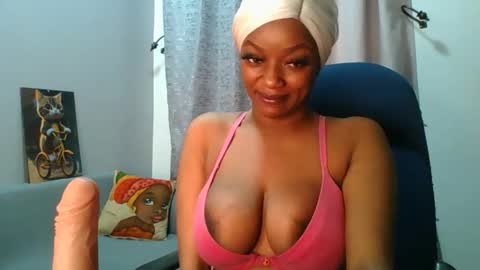 Snapshot of sexy_sweetcandy chatting on October 19, 6:14 am sexy sweetcandy online show from October 19, 6:14 am