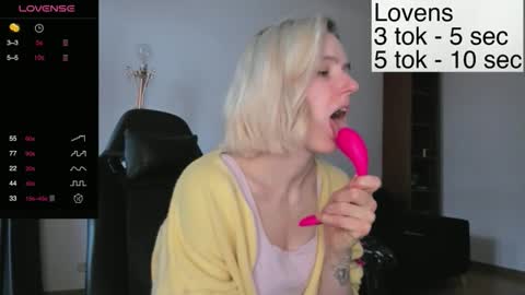 Sexy-Sweets online show from November 3, 11:33 am