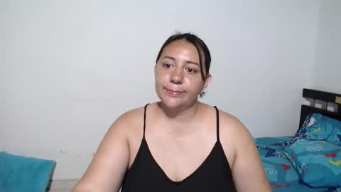 Snapshot of sexy_ticki chatting on October 21, 11:16 pm janel online show from October 21, 11:16 pm