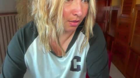 sexy_valeshca online show from January 5, 5:27 pm