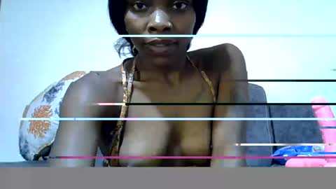 Snapshot of sexy_vennice chatting on August 5, 11:39 pm sexy_vennice online show from August 5, 11:39 pm