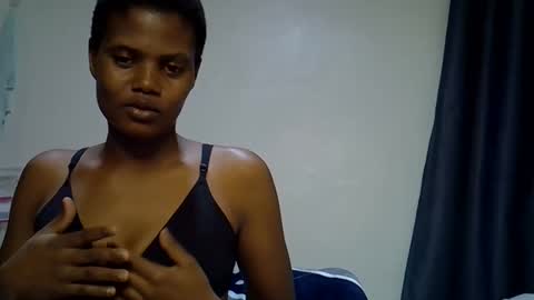 Snapshot of sexy_vero01 chatting on June 7, 6:55 pm sexy_vero01 online show from June 7, 6:55 pm