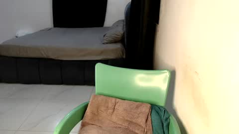 Snapshot of sexy_wet_ria chatting on July 18, 6:56 pm ria online show from July 18, 6:56 pm