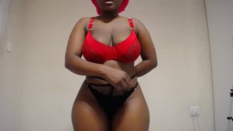 Snapshot of sexyangeliqua chatting on March 6, 12:30 pm sexyangeliqua online show from March 6, 12:30 pm