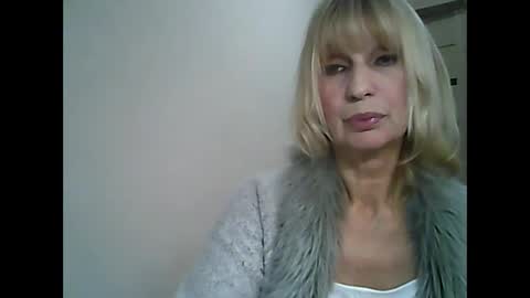 sexybabyforyou online show from December 16, 3:33 am