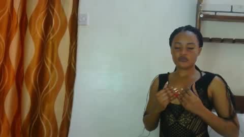 Lisa online show from December 3, 7:12 pm