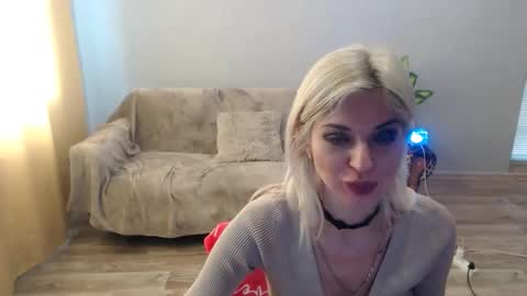 sexybeatriice online show from March 22, 7:34 am