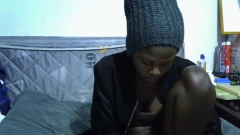 Snapshot of sexybeiby1 chatting on June 23, 3:59 am sexybeiby1 online show from June 23, 3:59 am
