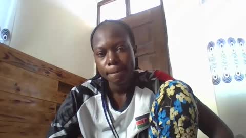 Snapshot of sexybilha483 chatting on January 29, 10:37 am Sexybilha483 online show from January 29, 10:37 am