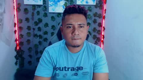 Jonas Cum BARBER IN TRAINING online show from January 3, 2:54 am