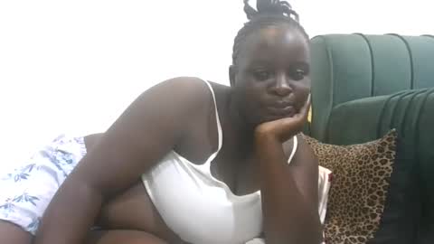 sexyblackgal10 online show from June 7, 5:33 am