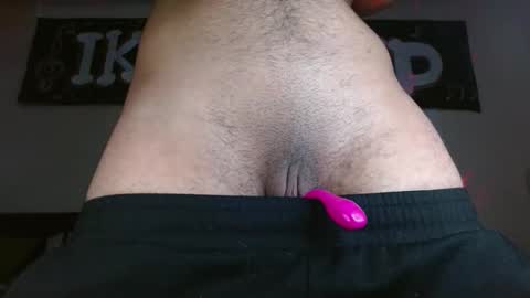 Snapshot of sexyboy_bigclit chatting on November 25, 6:52 pm Iker online show from November 25, 6:52 pm