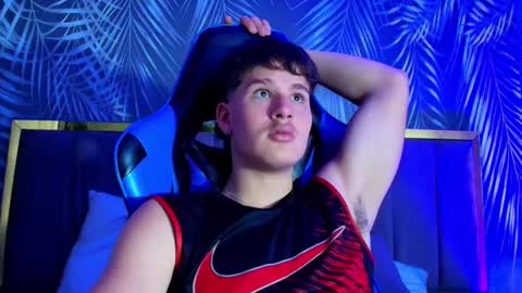 owen sky online show from September 12, 12:49 pm