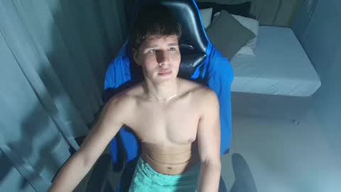 owen sky online show from October 6, 12:13 pm