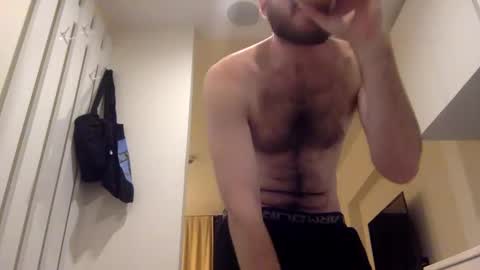 sexybroke online show from January 27, 9:00 pm