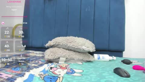 Snapshot of sexybrown_2005 chatting on March 6, 2:41 am sexybrown_2005 online show from March 6, 2:41 am